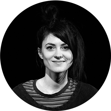 Actriță - Alina Manțu