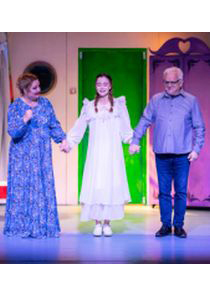 Dorothy în lumea lui Oz