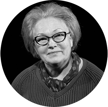 Butaforie - Magdalena DAMIAN